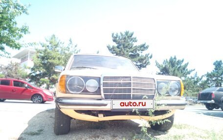 Mercedes-Benz W123, 1981 год, 360 000 рублей, 3 фотография