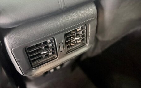 Toyota RAV4, 2021 год, 2 300 000 рублей, 16 фотография
