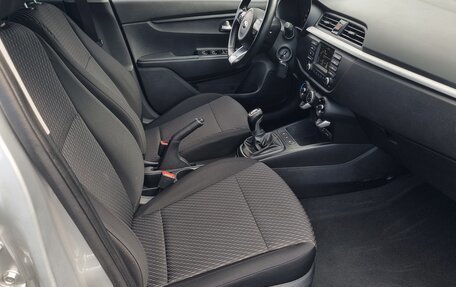 KIA Rio IV, 2017 год, 1 257 000 рублей, 9 фотография