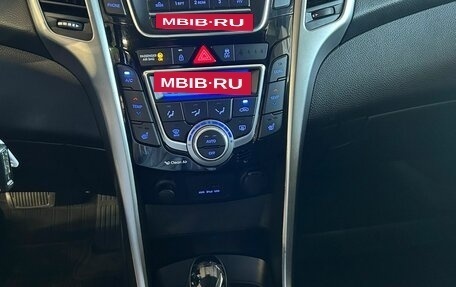 Hyundai i30 II рестайлинг, 2013 год, 950 000 рублей, 10 фотография