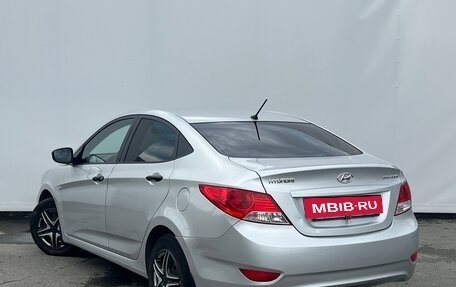 Hyundai Solaris II рестайлинг, 2013 год, 780 000 рублей, 4 фотография