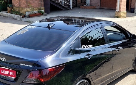 Hyundai Solaris II рестайлинг, 2011 год, 850 000 рублей, 10 фотография