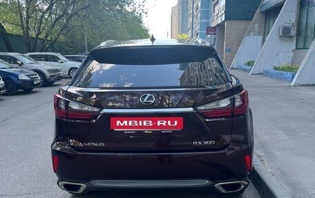 Lexus RX IV рестайлинг, 2018 год, 3 600 000 рублей, 3 фотография