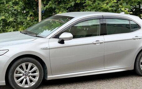 Toyota Camry, 2020 год, 2 750 000 рублей, 2 фотография
