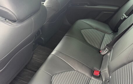 Toyota Camry, 2020 год, 2 750 000 рублей, 30 фотография