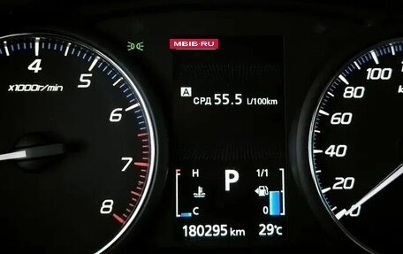 Mitsubishi Outlander III рестайлинг 3, 2014 год, 1 370 000 рублей, 6 фотография