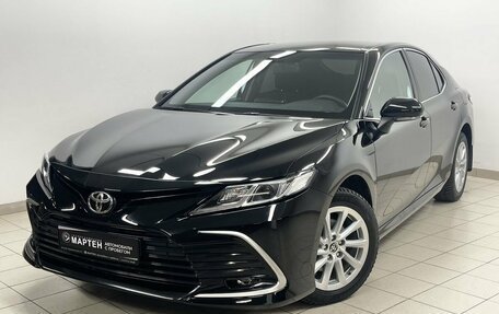 Toyota Camry, 2021 год, 2 575 000 рублей, 1 фотография