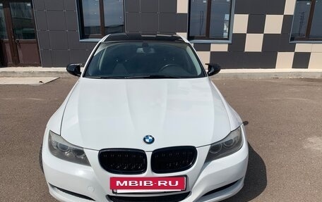 BMW 3 серия, 2010 год, 913 000 рублей, 2 фотография