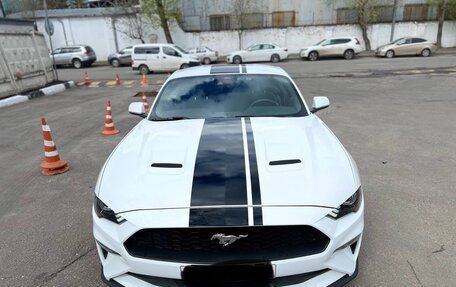 Ford Mustang VI рестайлинг, 2022 год, 3 670 000 рублей, 1 фотография