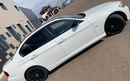 BMW 3 серия, 2010 год, 913 000 рублей, 3 фотография