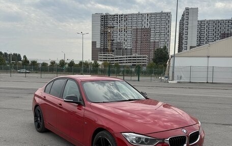 BMW 3 серия, 2011 год, 1 400 000 рублей, 3 фотография