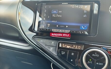 Toyota Aqua I, 2019 год, 1 300 000 рублей, 6 фотография