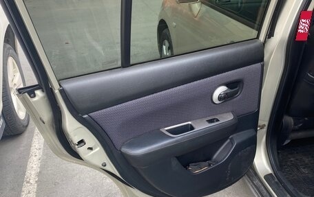 Nissan Tiida, 2004 год, 460 000 рублей, 3 фотография