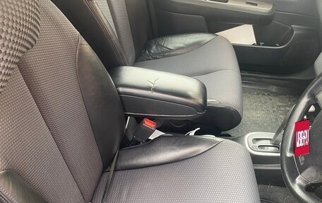 Nissan Tiida, 2004 год, 460 000 рублей, 25 фотография