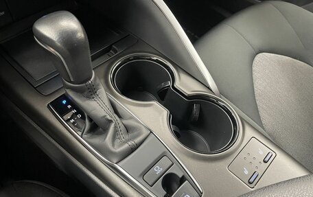 Toyota Camry, 2021 год, 2 575 000 рублей, 16 фотография