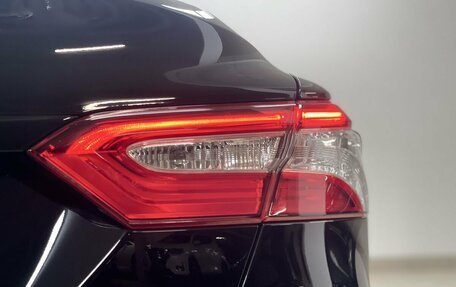 Toyota Camry, 2021 год, 2 575 000 рублей, 10 фотография