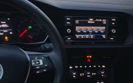 Volkswagen Jetta VII, 2021 год, 1 800 000 рублей, 3 фотография