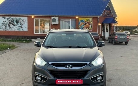 Hyundai ix35 I рестайлинг, 2010 год, 1 250 000 рублей, 2 фотография