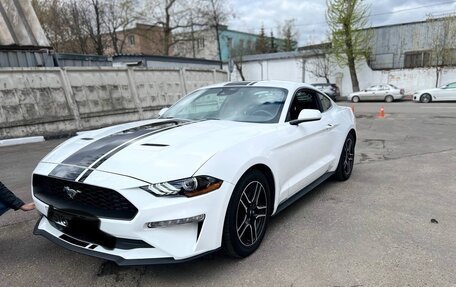 Ford Mustang VI рестайлинг, 2022 год, 3 670 000 рублей, 3 фотография
