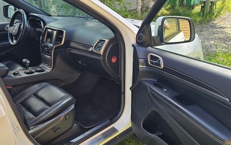 Jeep Grand Cherokee, 2013 год, 2 580 000 рублей, 20 фотография