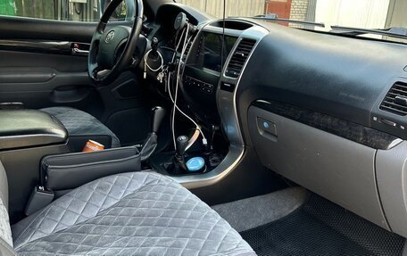 Toyota Land Cruiser Prado 120 рестайлинг, 2008 год, 2 150 000 рублей, 9 фотография