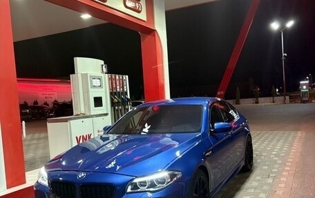 BMW M5, 2012 год, 3 950 000 рублей, 1 фотография