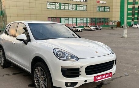 Porsche Cayenne III, 2015 год, 2 850 000 рублей, 2 фотография
