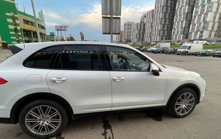 Porsche Cayenne III, 2015 год, 2 850 000 рублей, 9 фотография