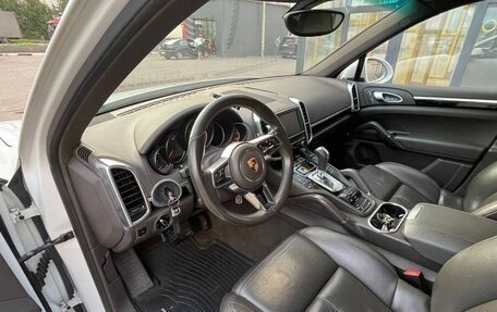 Porsche Cayenne III, 2015 год, 2 850 000 рублей, 11 фотография