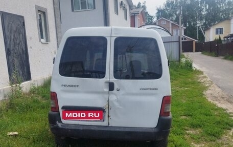 Peugeot Partner II рестайлинг 2, 2010 год, 260 000 рублей, 3 фотография