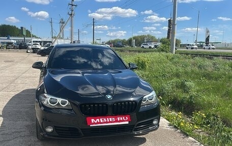 BMW 5 серия, 2014 год, 2 900 000 рублей, 2 фотография