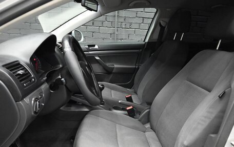 Volkswagen Jetta VI, 2005 год, 610 000 рублей, 11 фотография