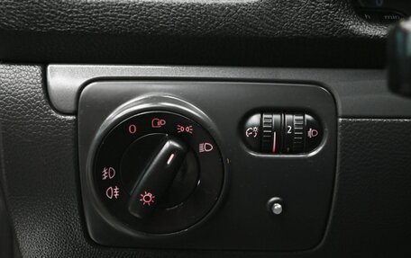 Volkswagen Jetta VI, 2005 год, 610 000 рублей, 13 фотография