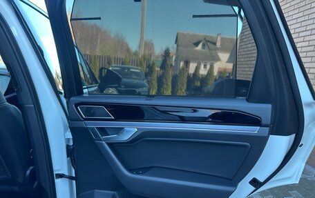 Volkswagen Touareg III, 2023 год, 9 800 000 рублей, 40 фотография