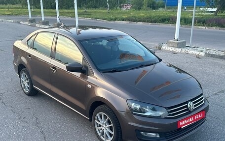 Volkswagen Polo VI (EU Market), 2017 год, 975 000 рублей, 3 фотография