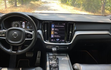 Volvo S60 III, 2020 год, 3 000 000 рублей, 8 фотография