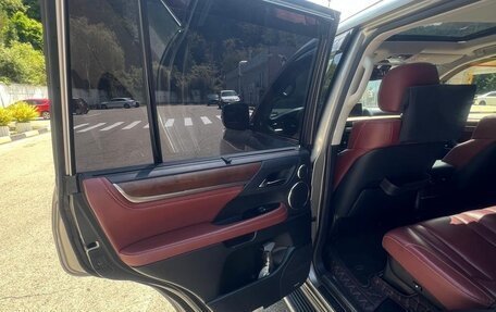 Lexus LX III, 2017 год, 8 560 000 рублей, 18 фотография