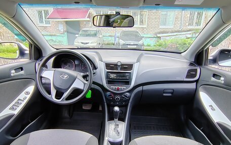 Hyundai Solaris II рестайлинг, 2012 год, 661 000 рублей, 14 фотография