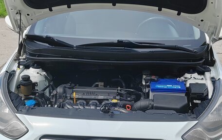 Hyundai Solaris II рестайлинг, 2012 год, 661 000 рублей, 9 фотография
