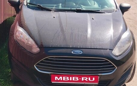 Ford Fiesta, 2015 год, 450 000 рублей, 4 фотография