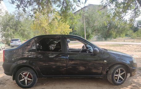 Renault Logan I, 2010 год, 280 000 рублей, 2 фотография