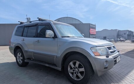 Mitsubishi Pajero III рестайлинг, 2006 год, 990 000 рублей, 8 фотография