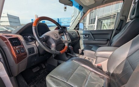 Mitsubishi Pajero III рестайлинг, 2006 год, 990 000 рублей, 9 фотография