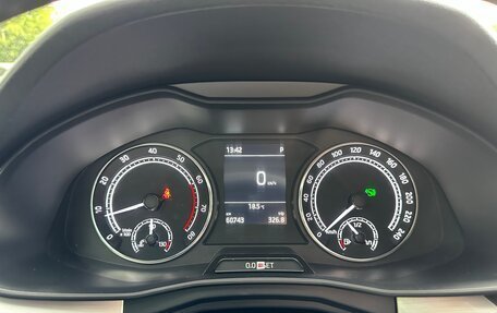 Skoda Rapid II, 2021 год, 1 800 000 рублей, 17 фотография