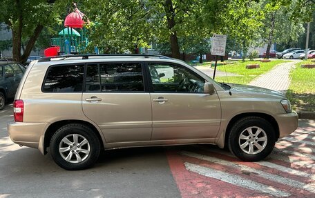 Toyota Highlander III, 2003 год, 825 000 рублей, 4 фотография