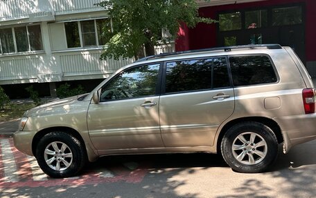 Toyota Highlander III, 2003 год, 825 000 рублей, 8 фотография