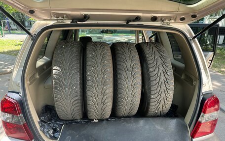 Toyota Highlander III, 2003 год, 825 000 рублей, 13 фотография