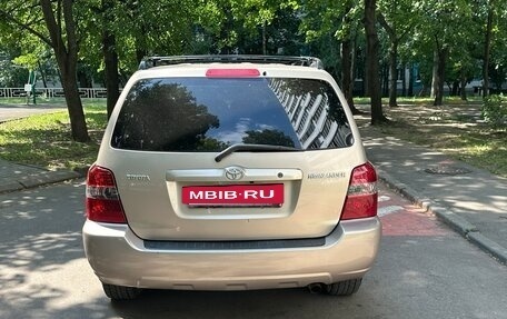 Toyota Highlander III, 2003 год, 825 000 рублей, 6 фотография