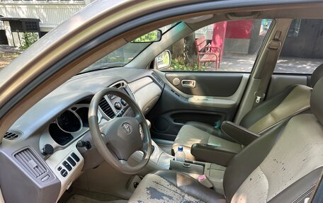 Toyota Highlander III, 2003 год, 825 000 рублей, 18 фотография