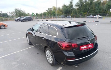 Opel Astra J, 2013 год, 880 000 рублей, 4 фотография